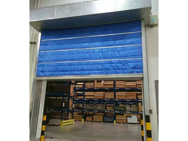 電動(dòng)無(wú)極布防火卷簾門