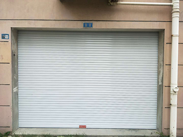 電動(dòng)車庫(kù)門卷簾門