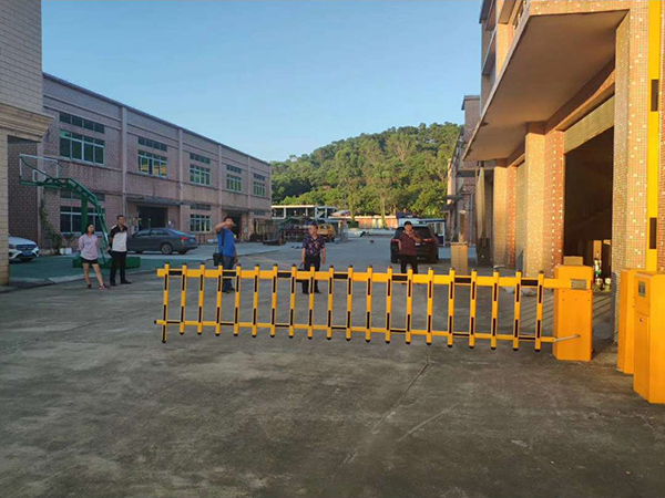 藍牙系統(tǒng)開門道閘