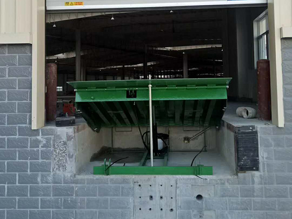 電動(dòng)升降卸貨平臺