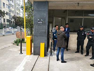 藍牙系統(tǒng)開門道閘